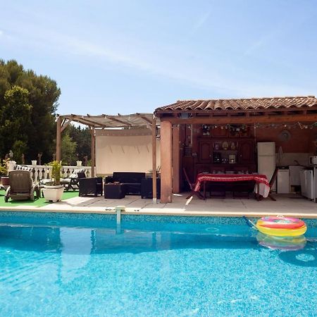 Appartement Avec Piscine Et Cuisine Roquefort-la-Bédoule Exteriér fotografie