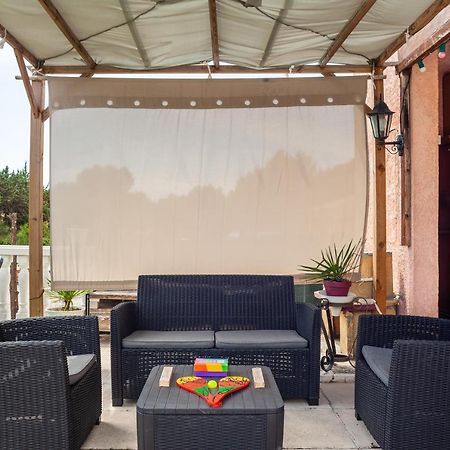 Appartement Avec Piscine Et Cuisine Roquefort-la-Bédoule Exteriér fotografie