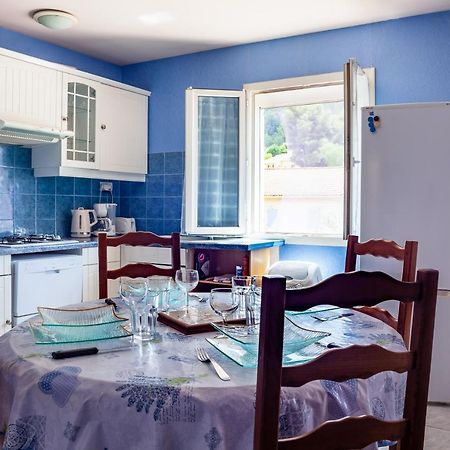 Appartement Avec Piscine Et Cuisine Roquefort-la-Bédoule Exteriér fotografie