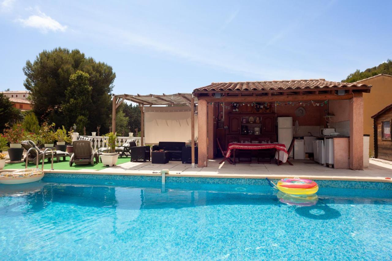 Appartement Avec Piscine Et Cuisine Roquefort-la-Bédoule Exteriér fotografie