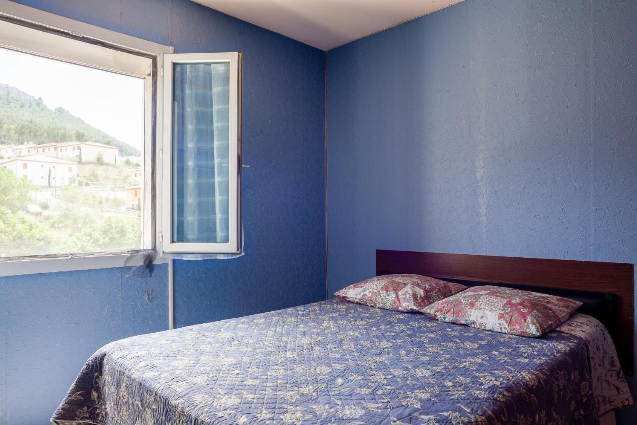 Appartement Avec Piscine Et Cuisine Roquefort-la-Bédoule Exteriér fotografie